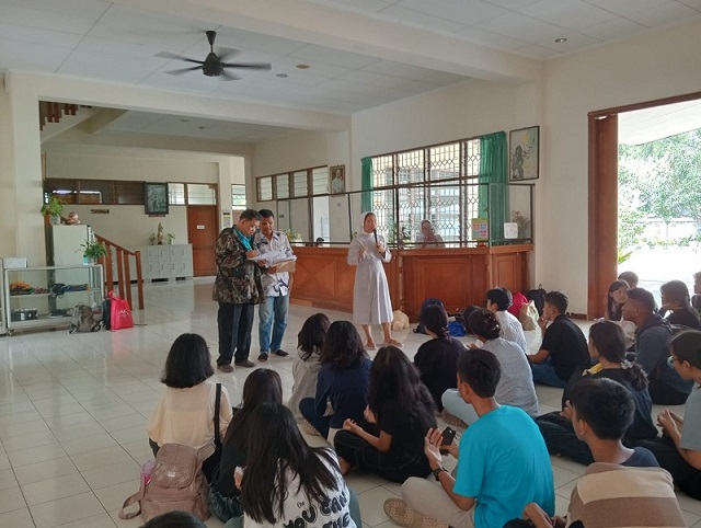 Saat pembagian kamar dan breefing murid Persink peserta rekoleksiPAKAI_1
